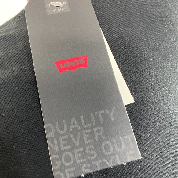 šMEGA SALEš Leviās Menās Classic Logo Crew Neck Menās Size L/XL 177830198 - Picture 3 of 4